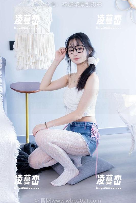 BoBoSocks袜啵啵 - 谁说平底鞋不适合小甜豆的：定制版作品来打脸。