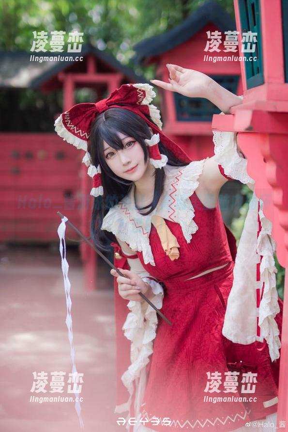 Halo_酱游泳的浴缸，高清美图脑内循环？没错！