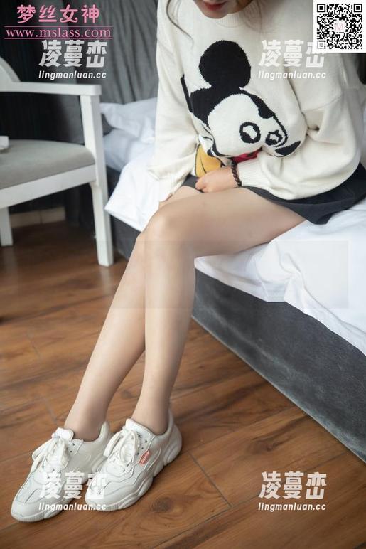 MSLASS梦丝女神 - 周雨的纯洁气息：这组写真真舍得给自己加个壁纸吗？