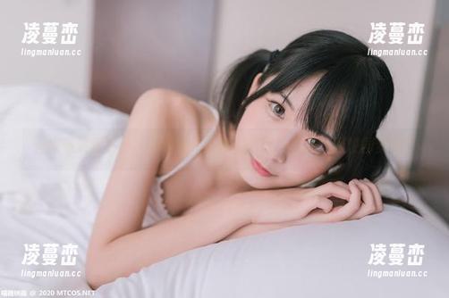 升级版制服妹子，在喵糖映画的图片中，你能找回校园梦吗？