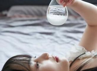 MiiTao蜜桃社 – 可爱的妹控，李颖诗的写真一秒心炸！