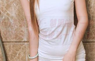 TouTiao头条女神 – 制服的另一种解释：张梓柔原图资源，随便看一下也太撩了吧