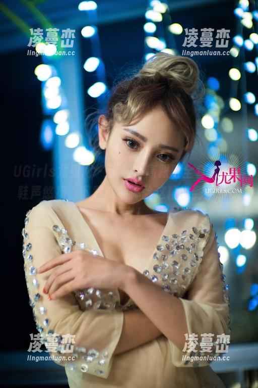 UGirls尤果网 - 于梓馨高跟鞋全套分享，鞋声悠扬，下载就能体验这精准到不行的诺言！