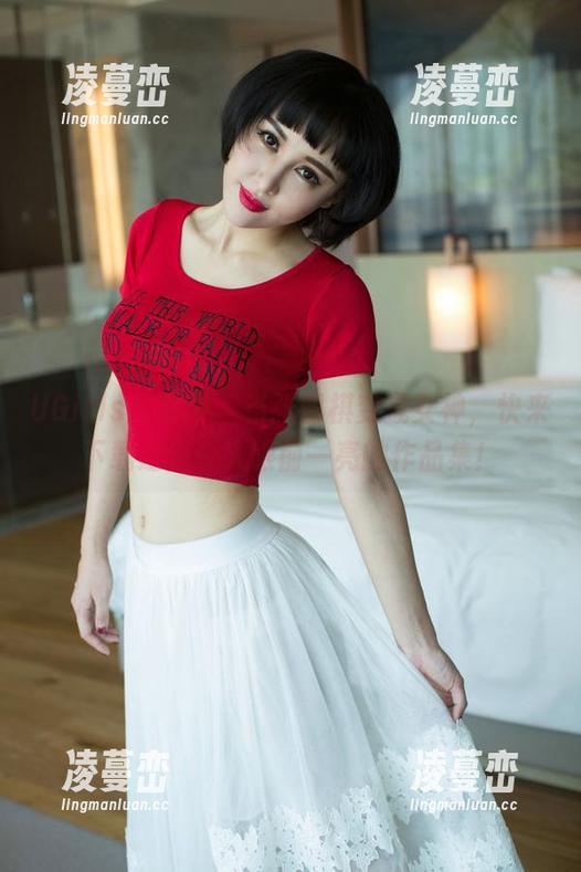 UGirls尤果网 - 当张馥棋变成女神，快来下载这份令人眼前一亮的作品集！