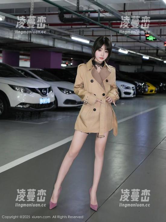 Xiuren秀人网 - 果然不愧是Zoe柚柚，这透明写真竟让我想到了夏天的微风？