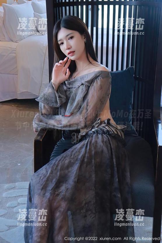 Xiuren秀人网 - 看伊小七MoMo在万圣节中带来怎样的精选套图，别错过哦！