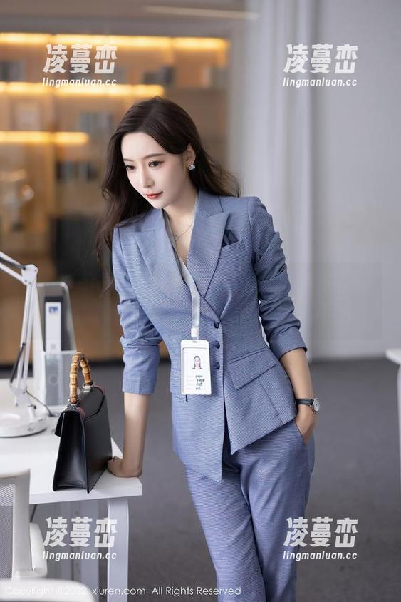 Xiuren秀人网 - 媛媛酱belle的水手服，时光一转，美图里的牵绊。