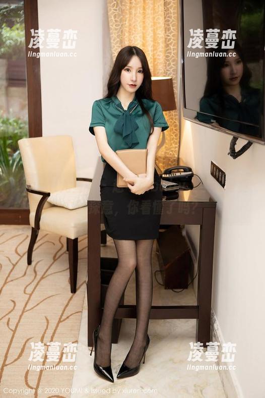 YouMi尤蜜荟 – 赵可欣baby，学姐写真中的深意，你看懂了吗？