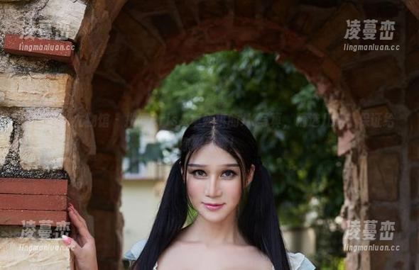 YouWu尤物馆 - 搜罗Cris_卓娅祺的JK写真，精选几张，保证给你彩蛋哦！