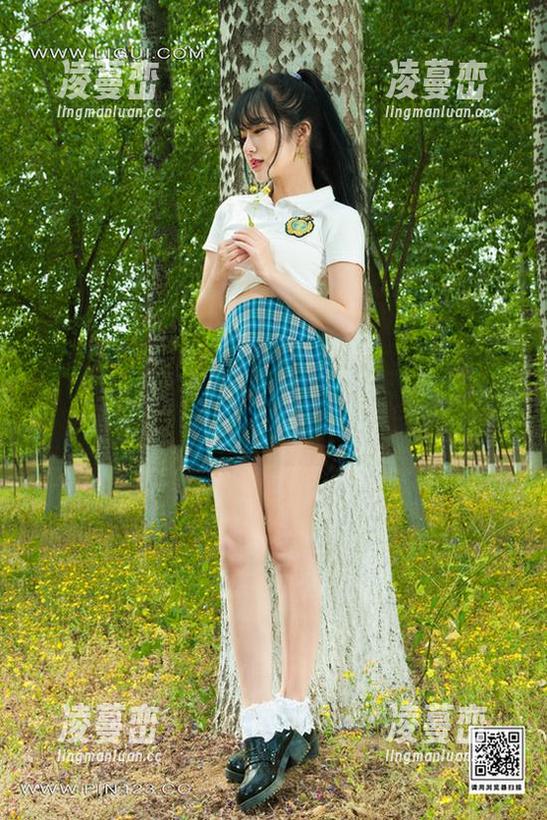 丽柜-王欣竹 丽柜 - 图片里是王欣竹,女王也有小心思,快来发现!
