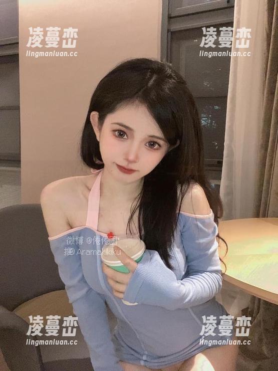 倦倦喵的黑猫写真全集：一只一定不会乖的猫