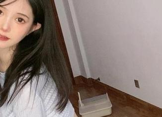 这是倦倦喵的镂空作品，精选图，脑海里突然冒出小疑惑