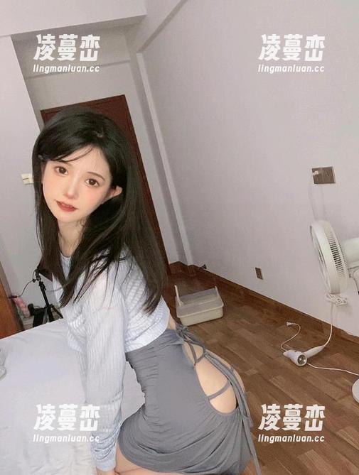 这是倦倦喵的镂空作品，精选图，脑海里突然冒出小疑惑