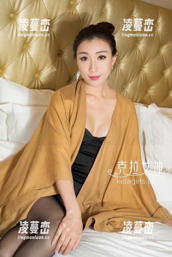 克拉女神 - 宋智珍在瑜伽垫上那种自然不做作的张扬，高清写真集里悄然益发撩人