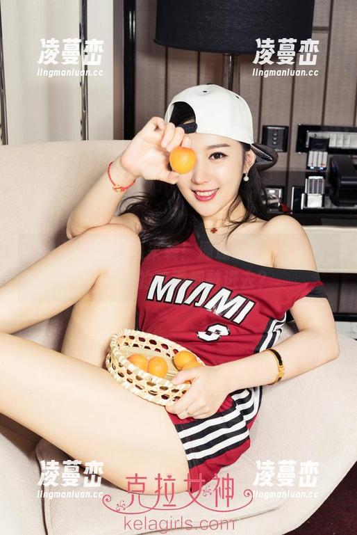 克拉女神 - 高清来袭！珊珊的死库水照，把夏天的味道都融进去？