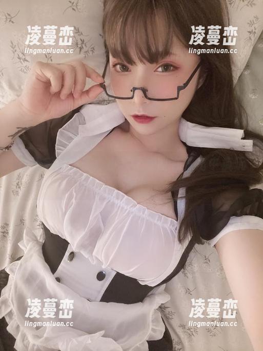 在线美图竞赛：小泉学姐吖在涞觅中疯玩记