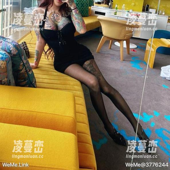 微密圈 - 一键获取：希希Gina的在线资助，打造你的梦中女友！