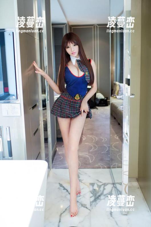 推女郎 - 看一眼，杨伊的天使？！呃，是我眼花了，还是她的衣服太捕梦了？
