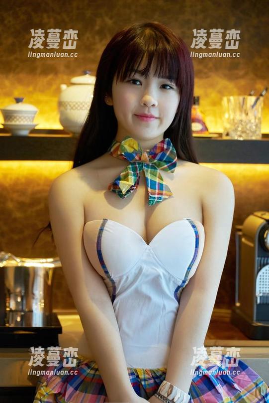推女郎 - 黄可白色作品单曲循环下载无极限，来试试？