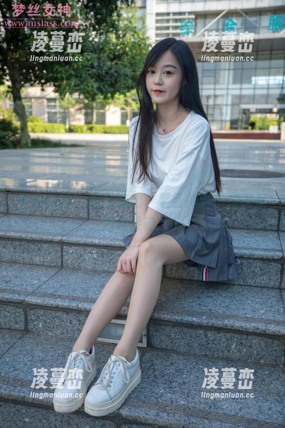 梦丝女神 - 原图流出，看看刘诺怎把教室变成灵魂之地