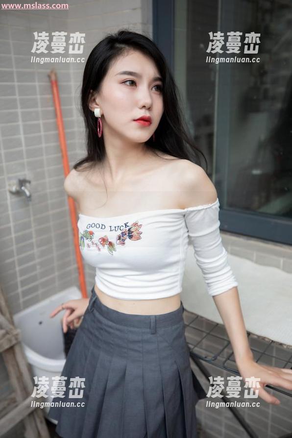 梦丝女神 - 老司机的复古楼探险，梦素的高清性感套图优势在哪？