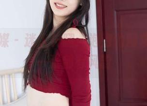 物恋传媒 – 迷人长腿：泡泡的图集，随便一张都有风韵