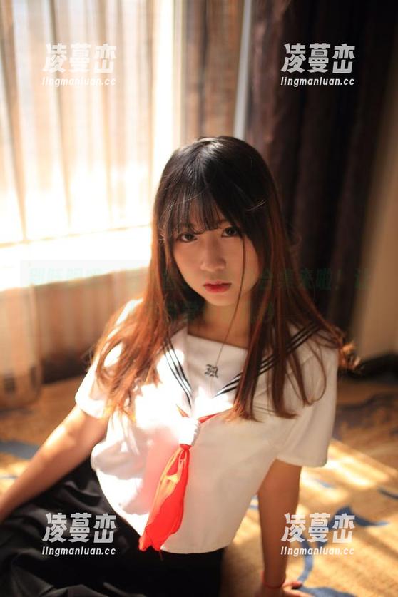 别眨眼哦，猫九酱女仆泳装合集来啦！让人不自觉停留几秒