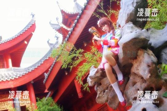 美图出击，白易子教主和双人的俏皮互动，从高清看起