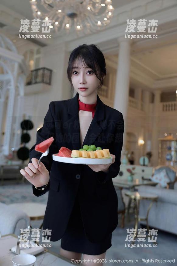 秀人网 - 苏可er校服：她不会跟你一起上课，但她的图库会让你想学习。