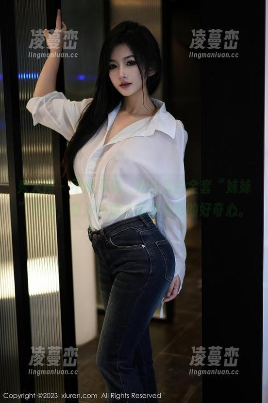 秀人网 - 不能不说，赵万灵的全套“妹妹”作品，意外点燃了我对色彩的好奇心。