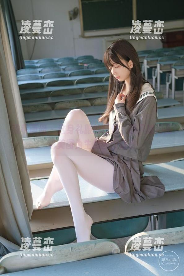 稚乖画册 - 这身礼服的任性，我只能用高清美图为生煎团团鼓掌