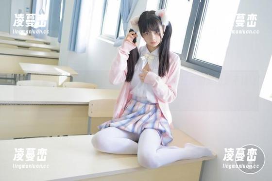 稚乖画册 - 转身就能遇见的初音少女，赤西夜夜的美图是不是让你心神荡漾？