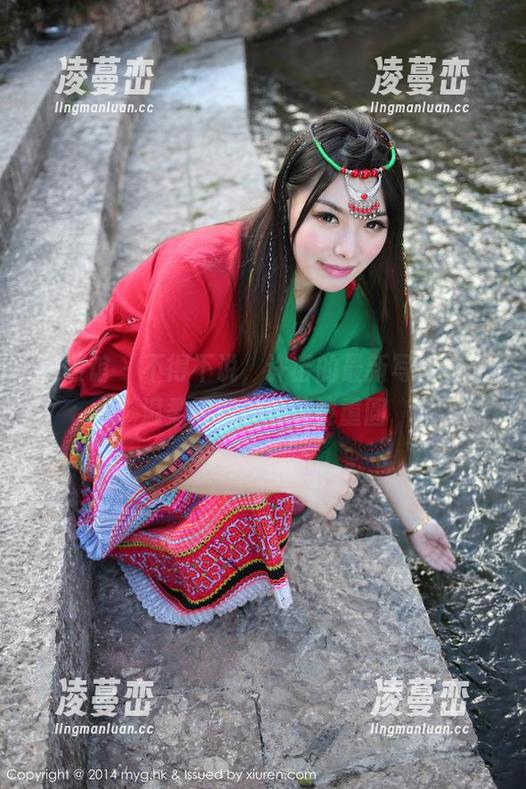 美媛馆 - 不得不说，许诺的最新写真集，温柔得好像要破镜重圆