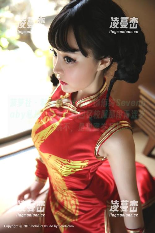 菠萝社 - 制服套图大赏：柳侑绮Sevenbaby私拍，今天尽情回忆校服那段青涩岁月！（哦不，是甜蜜岁月）