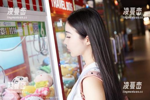 蜜桃社-杏子 蜜桃社 - 杏子写真,女孩们的自由状态,图册揭示了什么?