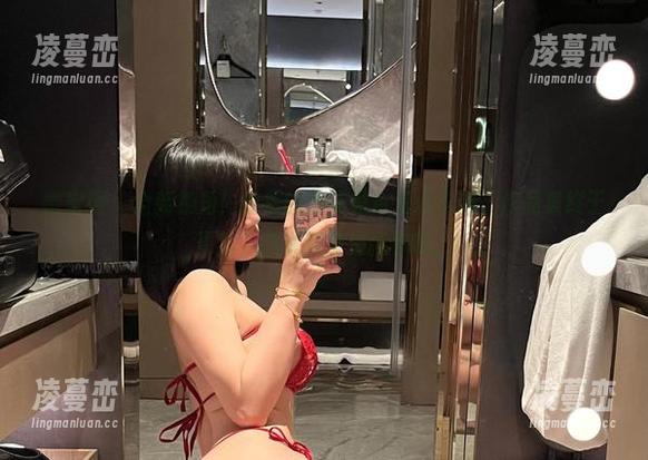微密圈 - 全新视角！詹詹的酒店黑色爱心内内，作品集终于更新，别说我没提醒你哦。