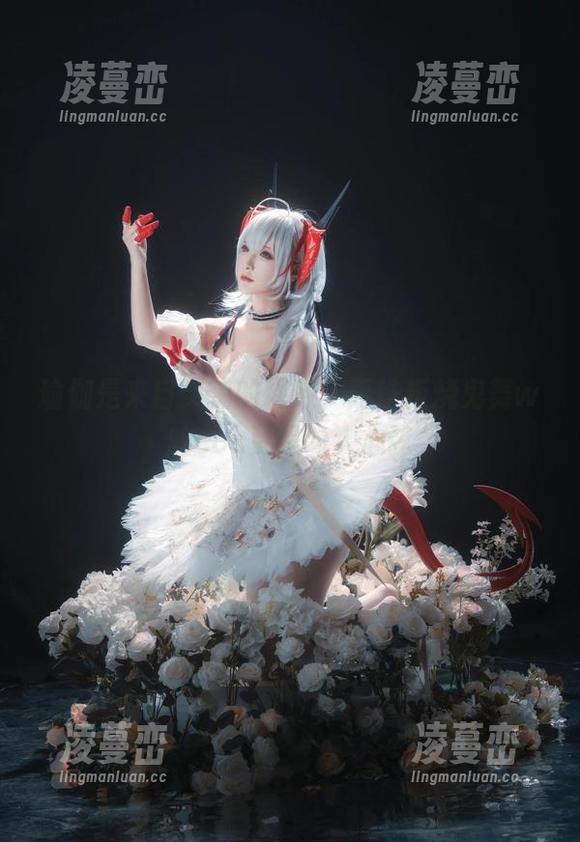 瑜伽是来自灵魂的释放，而铁板烧鬼舞w的cos更是勾人心弦