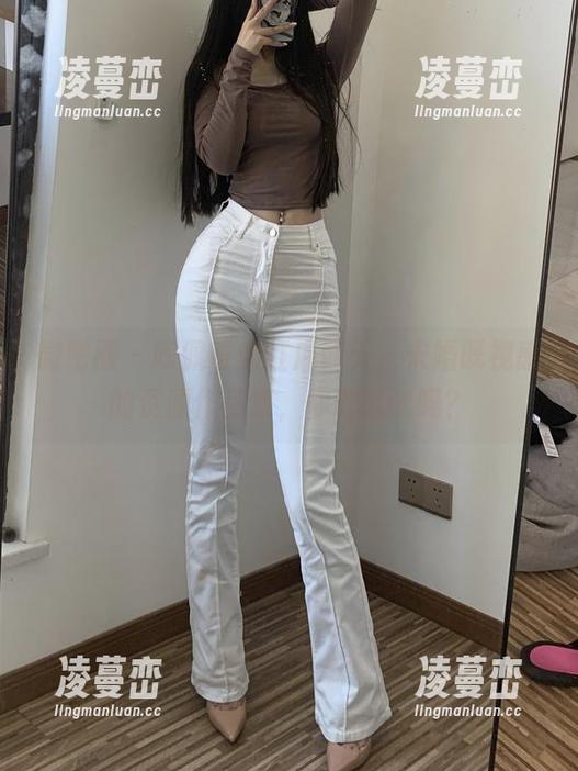 微密圈 - 陈佩奇的红底朝天，未婚既视感的资源作品集，你敢试试吗？