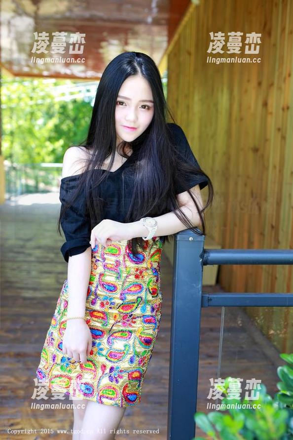 青豆客 - 免费写真？歆小兔chobits的校服，可别说我没提醒你哦～